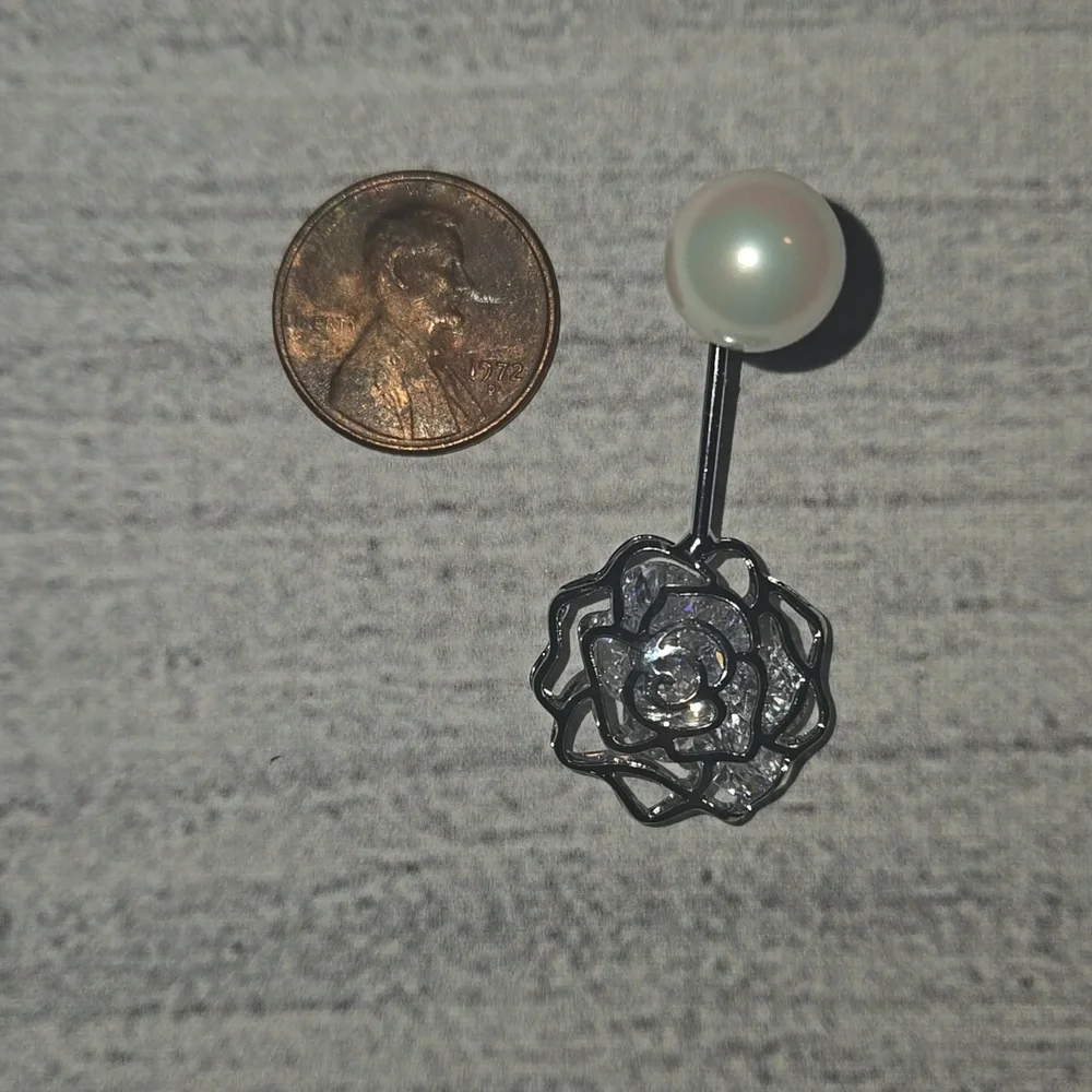 18K White Gold Plated Sterling Silver Shell Pearl & Swarovski Drop Earrings